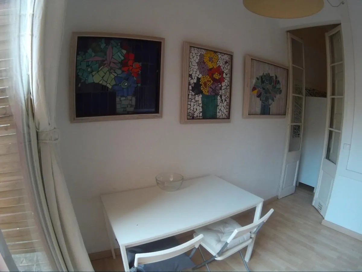 アパート Hostal D'Art バルセロナ